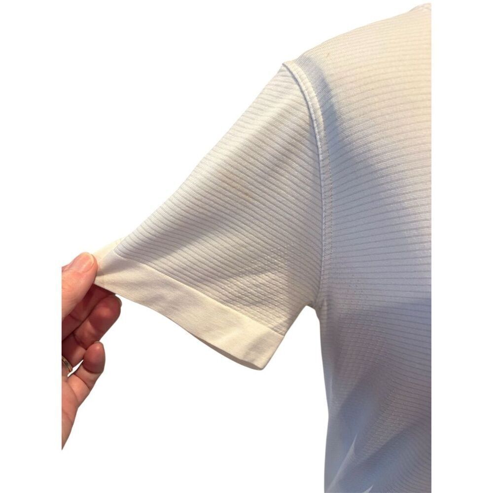 *3/$15 Lululemon Women's Small White Crew Neck T-Shirt Casual Short Sleeve - Picture 3 of 7